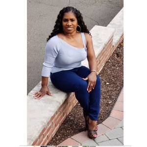 Meet your Posher, Georgiana